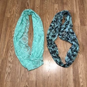 Lightweight SPRING infinity scarves